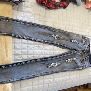 Light washed skinny jeans size 3 juniors